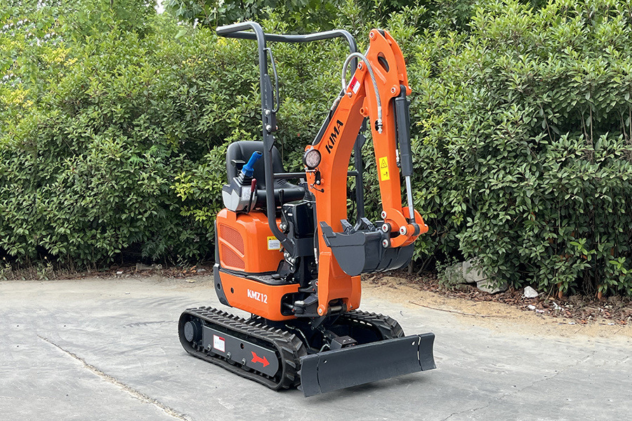KMZ-12 - Máy xúc mini: hình 5 KMZ-12 - Máy xúc mini: hình 5