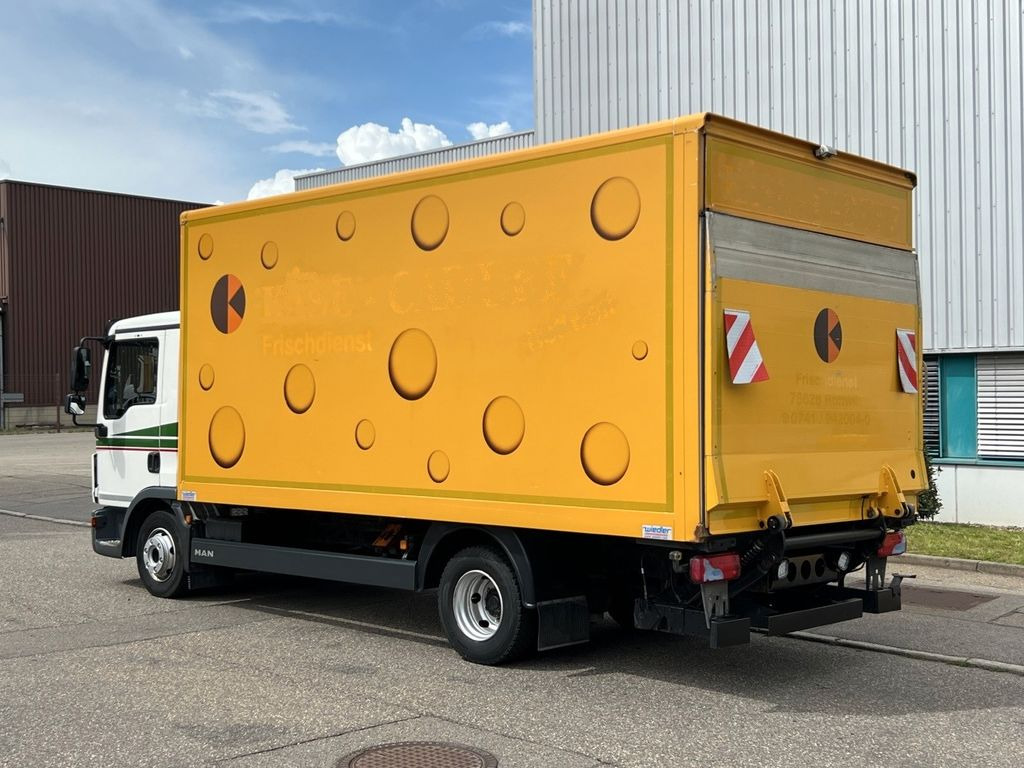 MAN TGL 8.220 Kühlkoffer 5,26m LBW Klima Luftgef. MAN TGL 8.220 Kühlkoffer 5,26m LBW Klima Luftgef. - Xe van đông lạnh: hình 5 MAN TGL 8.220 Kühlkoffer 5,26m LBW Klima Luftgef. MAN TGL 8.220 Kühlkoffer 5,26m LBW Klima Luftgef. - Xe van đông lạnh: hình 5