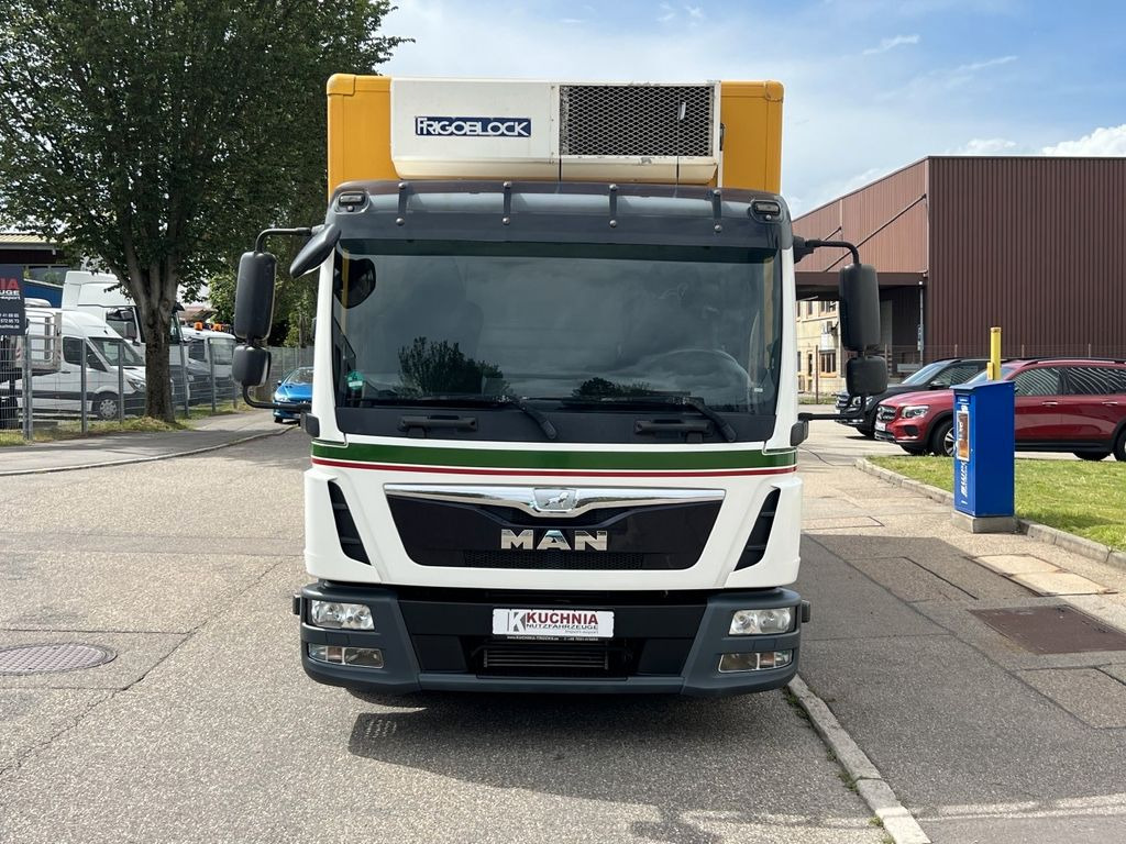 MAN TGL 8.220 Kühlkoffer 5,26m LBW Klima Luftgef. MAN TGL 8.220 Kühlkoffer 5,26m LBW Klima Luftgef. - Xe van đông lạnh: hình 2 MAN TGL 8.220 Kühlkoffer 5,26m LBW Klima Luftgef. MAN TGL 8.220 Kühlkoffer 5,26m LBW Klima Luftgef. - Xe van đông lạnh: hình 2