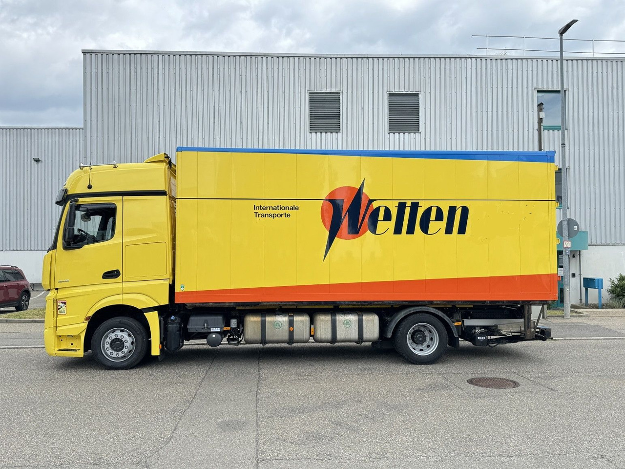 Mercedes-Benz Actros 1848 LL Gr.Haus AWL-Möbelkoffer uLBW - Xe tải hộp: hình 5 Mercedes-Benz Actros 1848 LL Gr.Haus AWL-Möbelkoffer uLBW - Xe tải hộp: hình 5