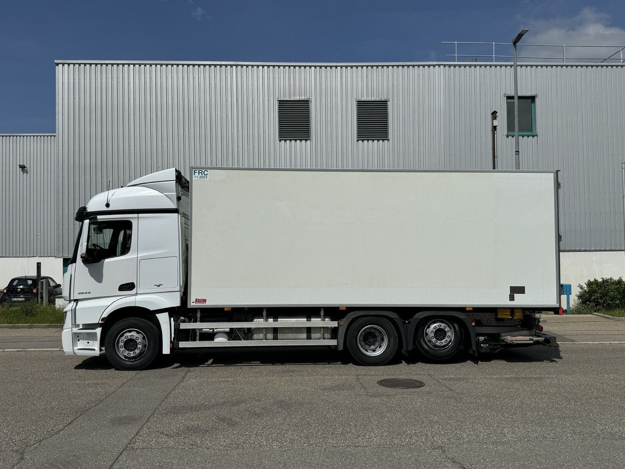 Mercedes-Benz Actros 2533L Tiefkühl 5-Fleisch-Rohrbahnen TKing - Xe tải đông lạnh: hình 5 Mercedes-Benz Actros 2533L Tiefkühl 5-Fleisch-Rohrbahnen TKing - Xe tải đông lạnh: hình 5