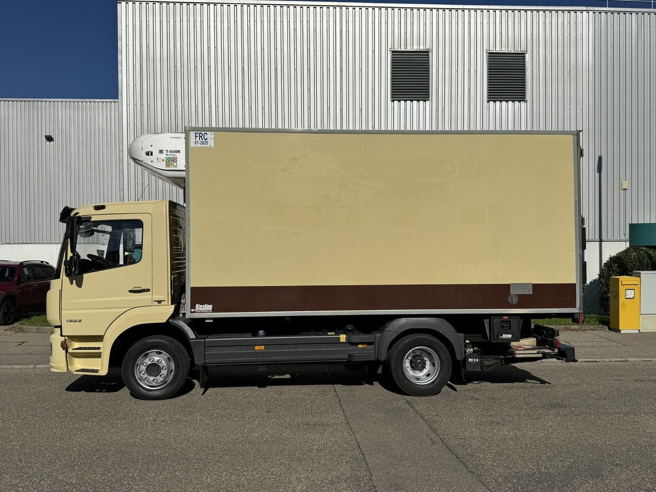 Mercedes-Benz Atego 1323L 4-Fleisch-Rohrbahnen TK T600R ATM - Xe tải đông lạnh: hình 5 Mercedes-Benz Atego 1323L 4-Fleisch-Rohrbahnen TK T600R ATM - Xe tải đông lạnh: hình 5