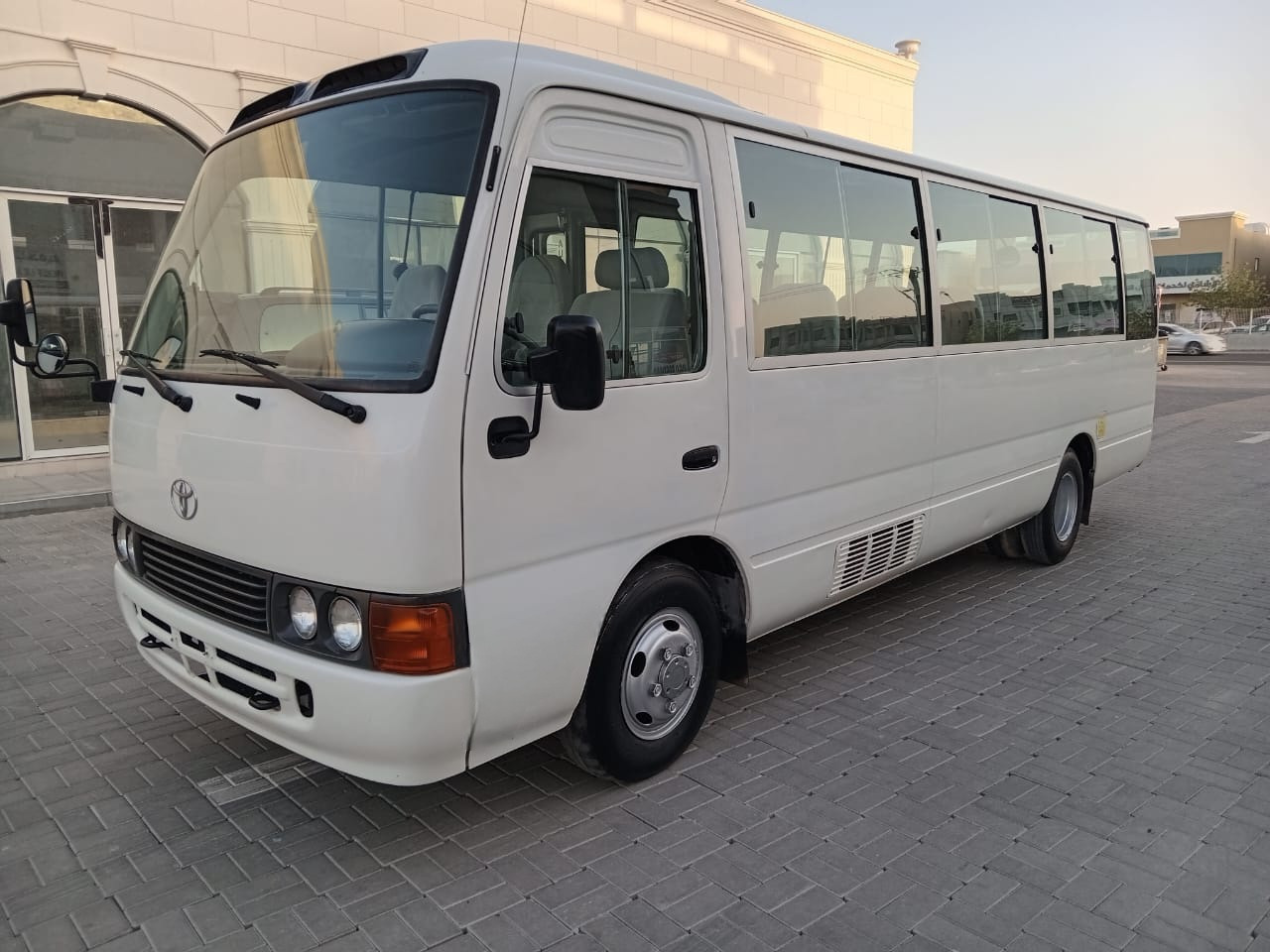 TOYOTA Coaster ... 30 places - diesel - climatisé ... BELGIQUE.. - Xe bus mini, Xe van chở khách: hình 1 TOYOTA Coaster ... 30 places - diesel - climatisé ... BELGIQUE.. - Xe bus mini, Xe van chở khách: hình 1