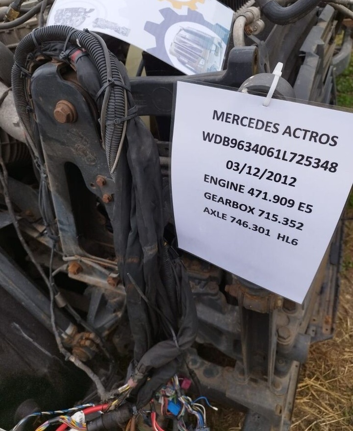 Mercedes-Benz Actros truck - Khung/ Sườn cho Xe tải: hình 1 Mercedes-Benz Actros truck - Khung/ Sườn cho Xe tải: hình 1