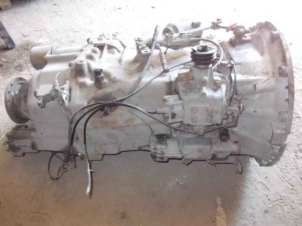 Volvo SR1700 Volvo - Hộp số cho Xe tải: hình 2 Volvo SR1700 Volvo - Hộp số cho Xe tải: hình 2