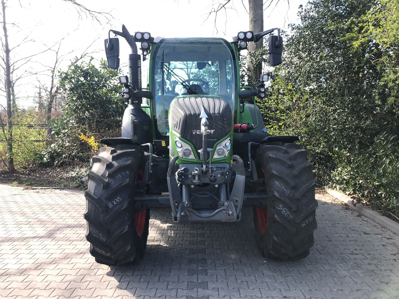 FENDT 513 Vario S4 PowerPlus - Máy cày: hình 3 FENDT 513 Vario S4 PowerPlus - Máy cày: hình 3