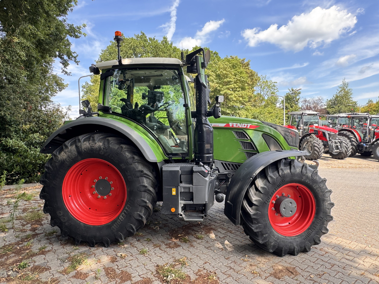 FENDT 718 Gen6 PowerPlus - Máy cày: hình 3 FENDT 718 Gen6 PowerPlus - Máy cày: hình 3