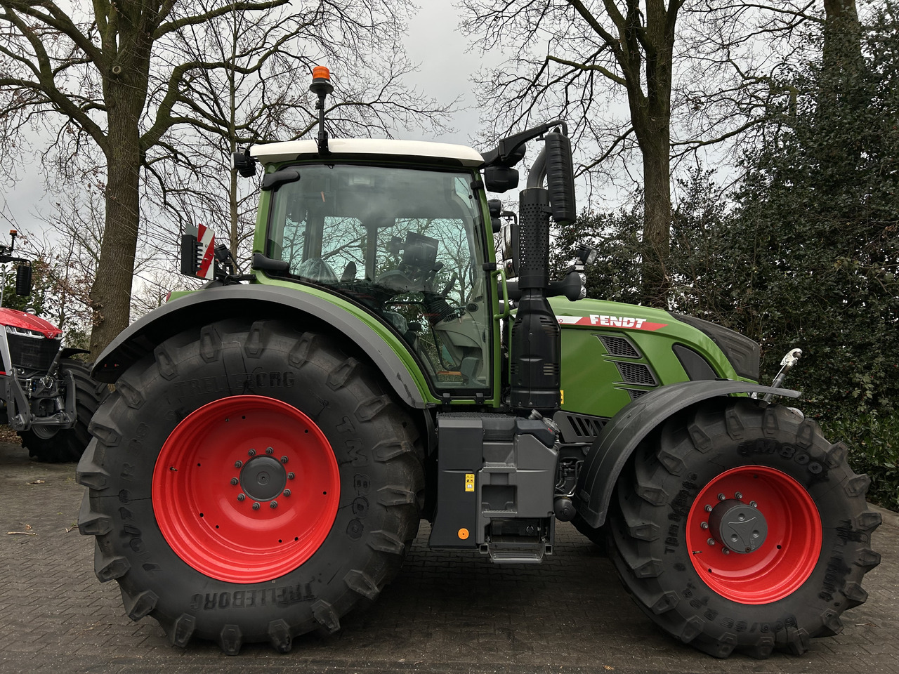 FENDT 724 Vario Gen6 ProfiPlus setting 2 - Máy cày: hình 4 FENDT 724 Vario Gen6 ProfiPlus setting 2 - Máy cày: hình 4
