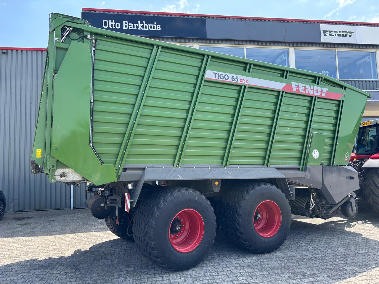 FENDT Tigo XR-D - Xe kéo tự chất hàng: hình 1 FENDT Tigo XR-D - Xe kéo tự chất hàng: hình 1