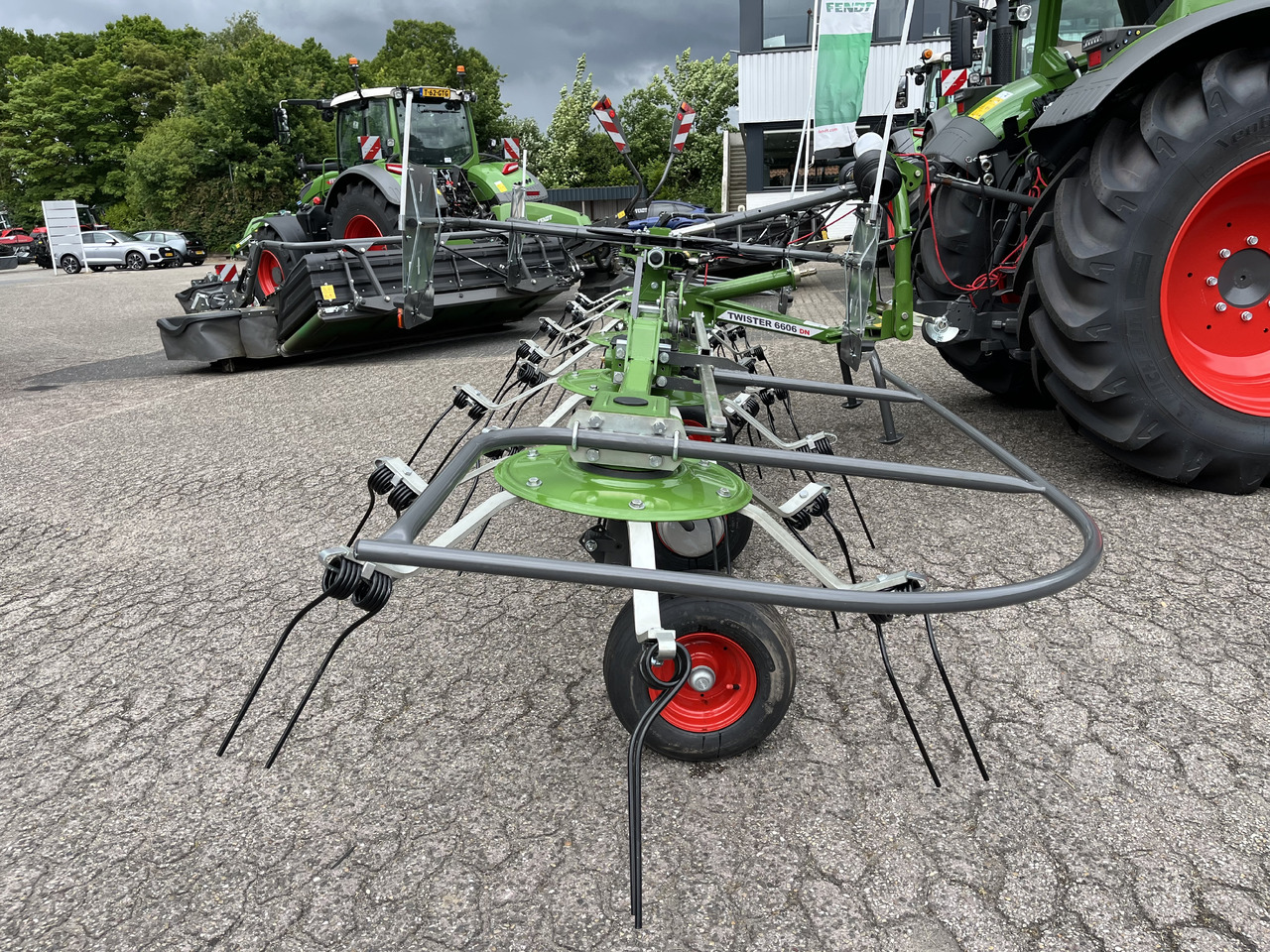 FENDT Twister 6606DN - Bừa: hình 3 FENDT Twister 6606DN - Bừa: hình 3