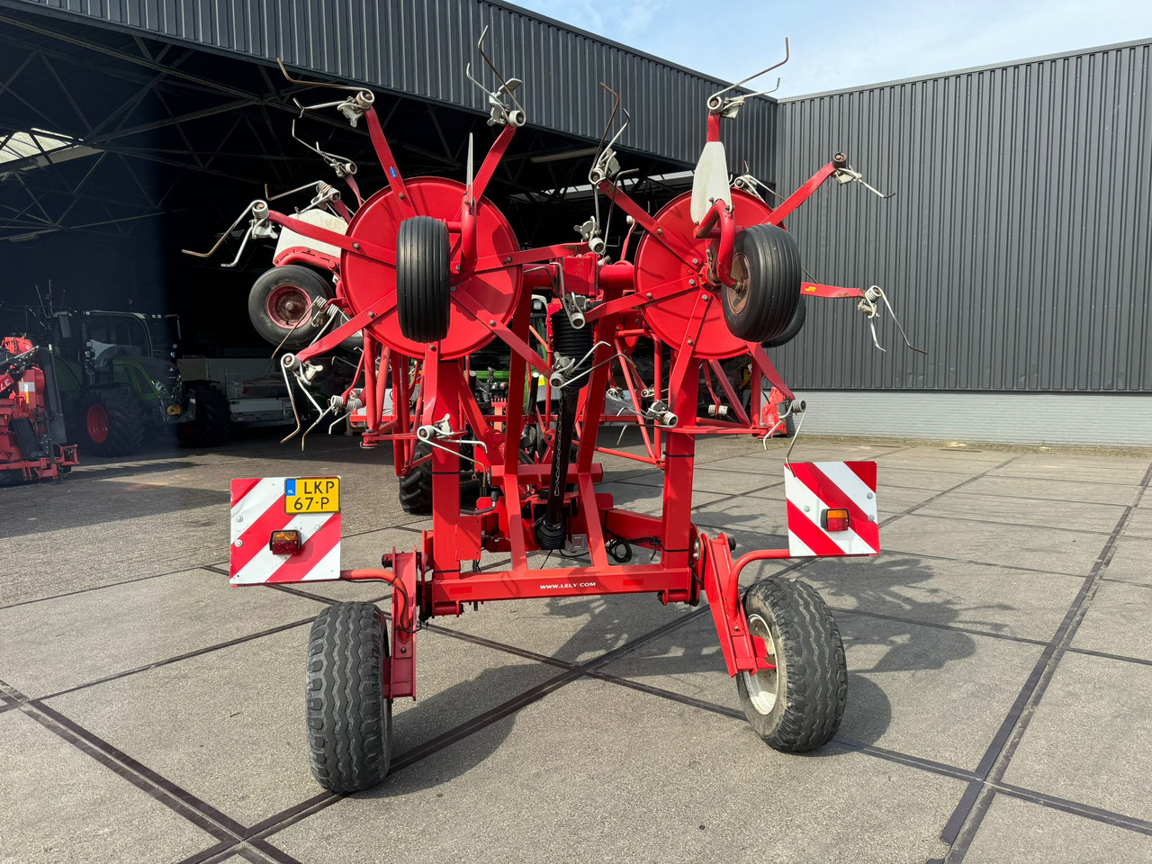 LELY Lotus 1020S - Bừa: hình 2 LELY Lotus 1020S - Bừa: hình 2