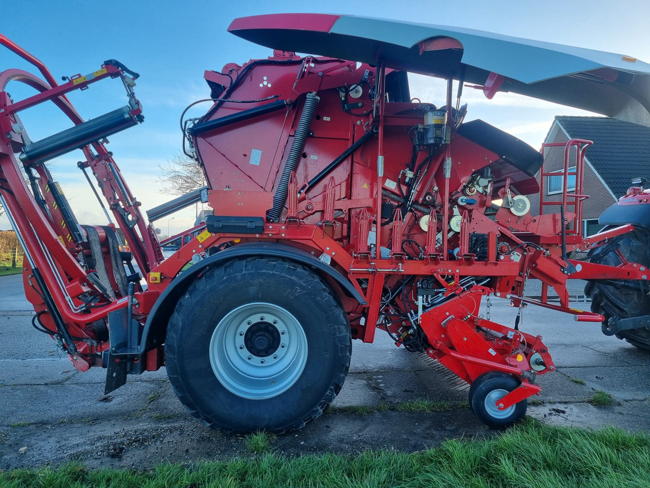 Lely Welger RPC160V - Máy gói kiện: hình 4 Lely Welger RPC160V - Máy gói kiện: hình 4