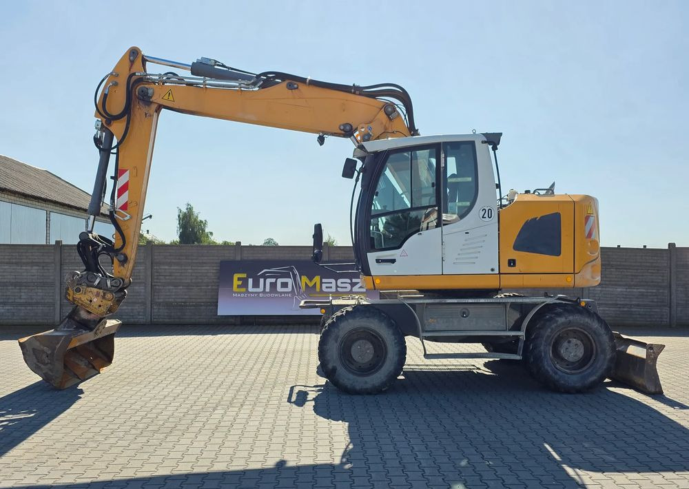 Liebherr A918 COMPACT, 2014 ROK, SW 48 LIKUFIX szybkozłącze - Máy xúc bánh lốp: hình 2 Liebherr A918 COMPACT, 2014 ROK, SW 48 LIKUFIX szybkozłącze - Máy xúc bánh lốp: hình 2