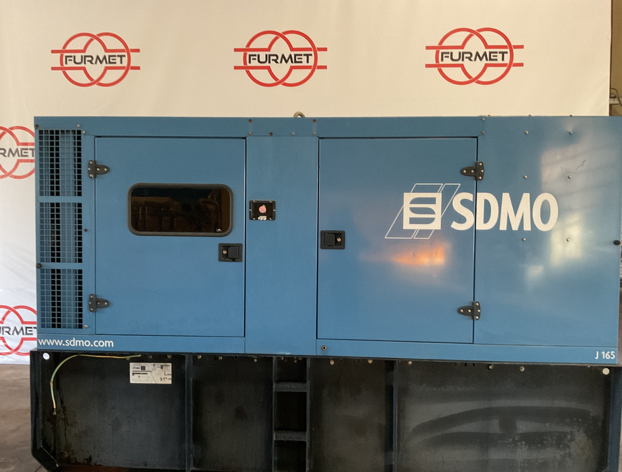 John Deere 6068, SDMO, 165KVA generatorset. Like brand new. And with hudge diesel tank! - Bộ phát điện: hình 2 John Deere 6068, SDMO, 165KVA generatorset. Like brand new. And with hudge diesel tank! - Bộ phát điện: hình 2