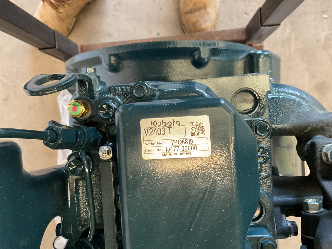 Kubota V2403T - Động cơ: hình 5 Kubota V2403T - Động cơ: hình 5