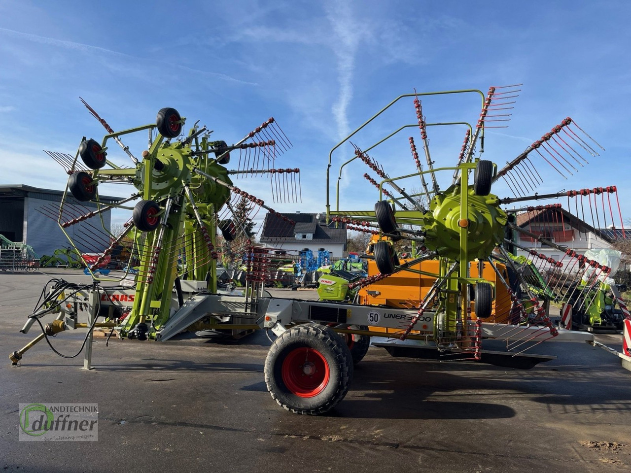 CLAAS Liner 3000 - Dàn trải/ Cào: hình 5 CLAAS Liner 3000 - Dàn trải/ Cào: hình 5