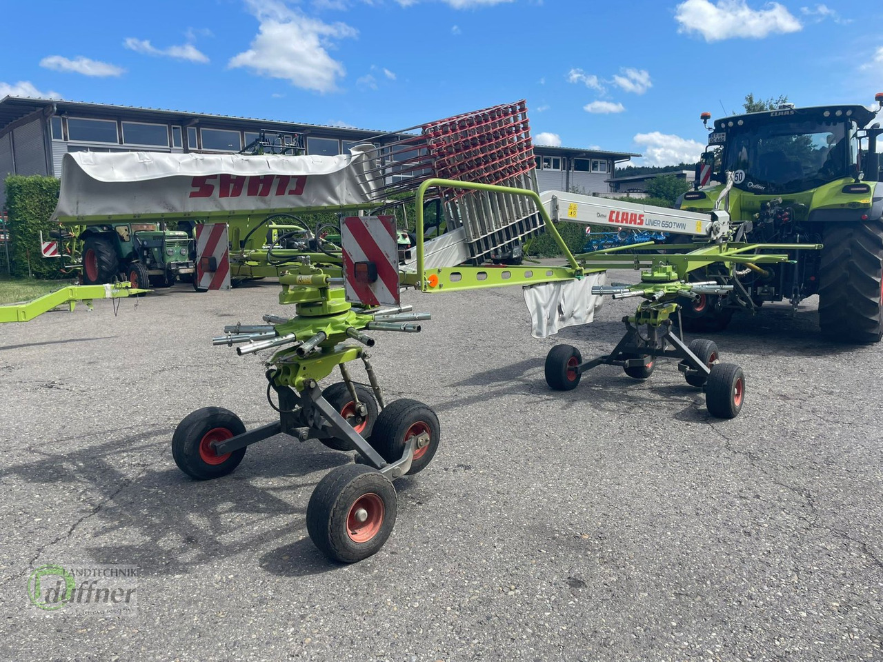 CLAAS Liner 650 Twin - Dàn trải/ Cào: hình 2 CLAAS Liner 650 Twin - Dàn trải/ Cào: hình 2