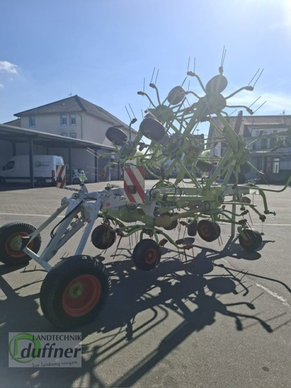 CLAAS Volto 1320 T - Dàn trải/ Cào: hình 4 CLAAS Volto 1320 T - Dàn trải/ Cào: hình 4