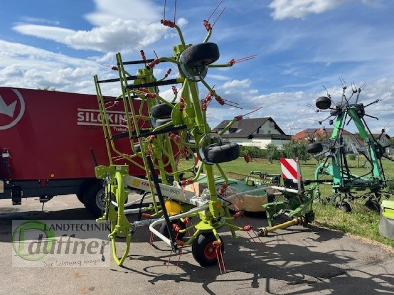 CLAAS Volto 900 - Dàn trải/ Cào: hình 3 CLAAS Volto 900 - Dàn trải/ Cào: hình 3