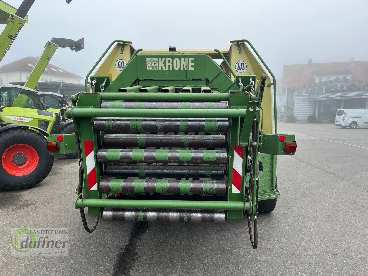Krone Big Pack 127 - Máy đóng kiện vuông: hình 5 Krone Big Pack 127 - Máy đóng kiện vuông: hình 5