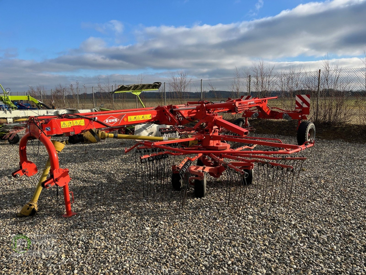 Kuhn GA 6520 - Dàn trải/ Cào: hình 3 Kuhn GA 6520 - Dàn trải/ Cào: hình 3