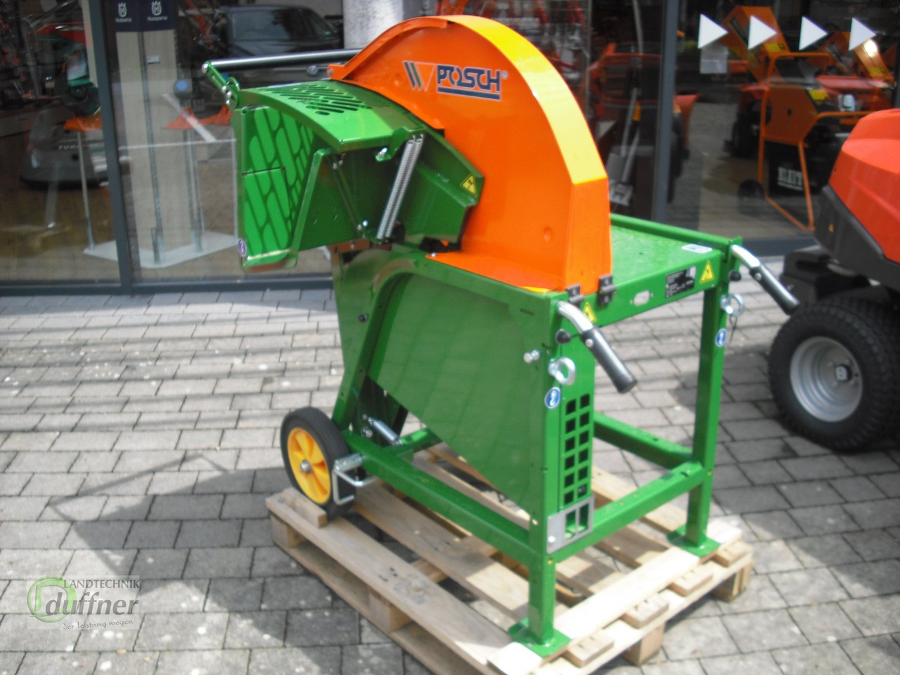 Posch WE 5,5-700 - Trang thiết bị lâm nghiệp: hình 2 Posch WE 5,5-700 - Trang thiết bị lâm nghiệp: hình 2