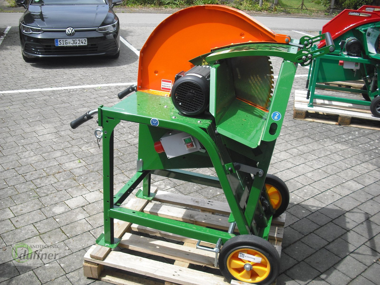 Posch WE 5,5-700 - Trang thiết bị lâm nghiệp: hình 4 Posch WE 5,5-700 - Trang thiết bị lâm nghiệp: hình 4