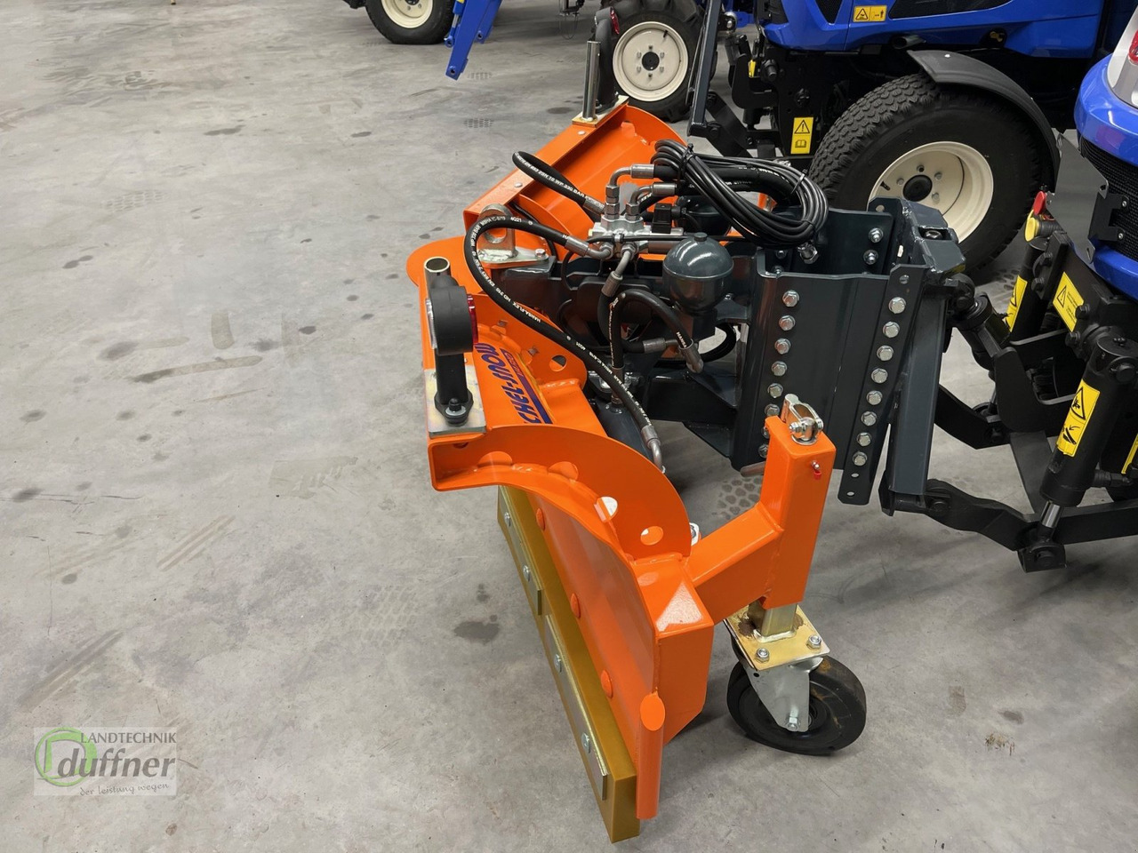 Tuchel Vario 150 - Cày tuyết cho Tiện ích/ Xe đặc dụng: hình 5 Tuchel Vario 150 - Cày tuyết cho Tiện ích/ Xe đặc dụng: hình 5