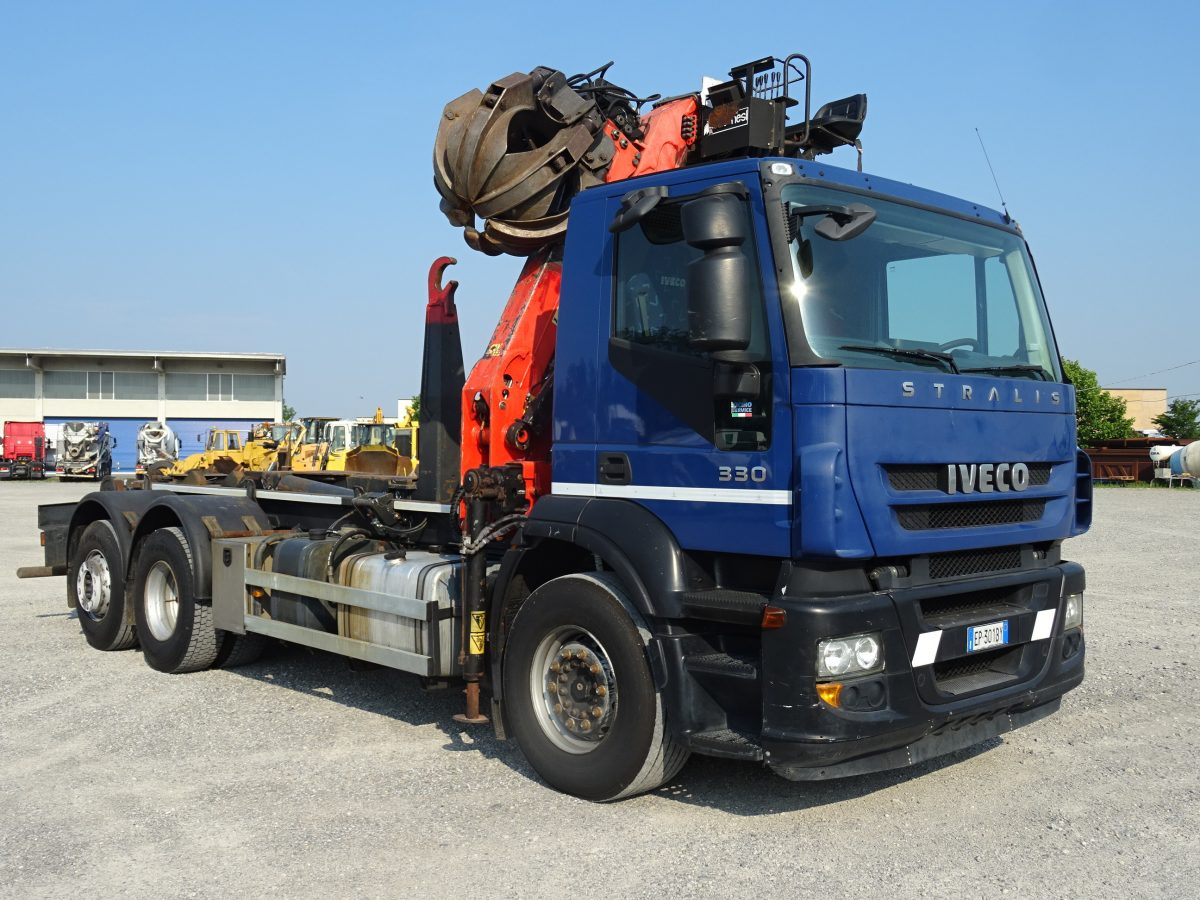 IVECO STRALIS 330 - Xe tải nâng móc, Xe cẩu tự hành: hình 3 IVECO STRALIS 330 - Xe tải nâng móc, Xe cẩu tự hành: hình 3