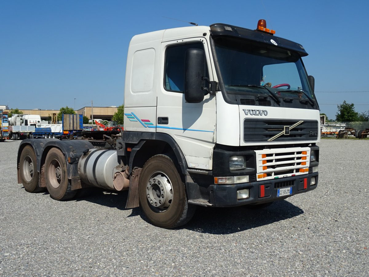 VOLVO FM12 420T 6X4 - Xe đầu kéo: hình 4 VOLVO FM12 420T 6X4 - Xe đầu kéo: hình 4