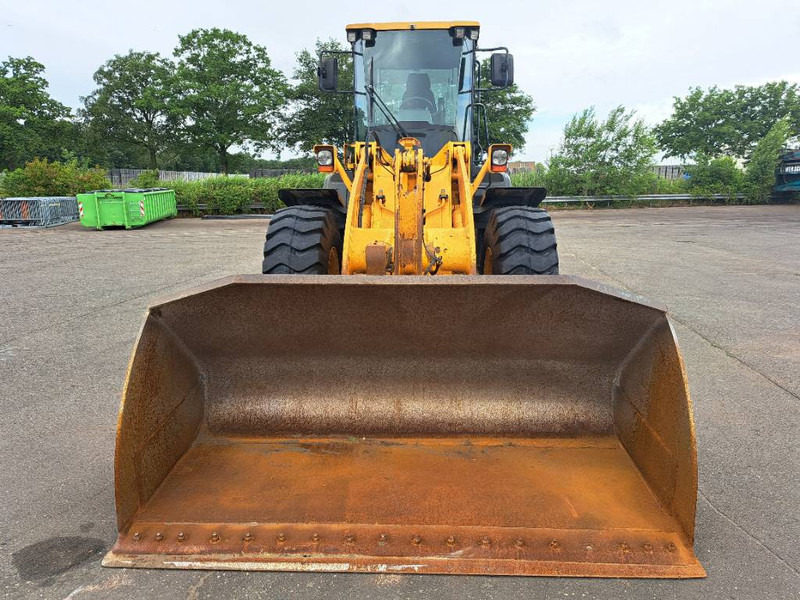 Máy xúc lật bánh lốp Hyundai HL 740 XTD-9: hình 6