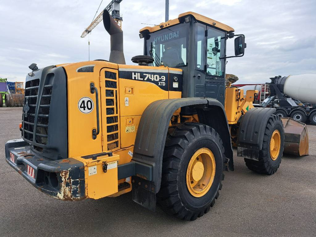 Hyundai HL740-9 XTD, HL740XTD-9 - Máy xúc lật bánh lốp: hình 4 Hyundai HL740-9 XTD, HL740XTD-9 - Máy xúc lật bánh lốp: hình 4