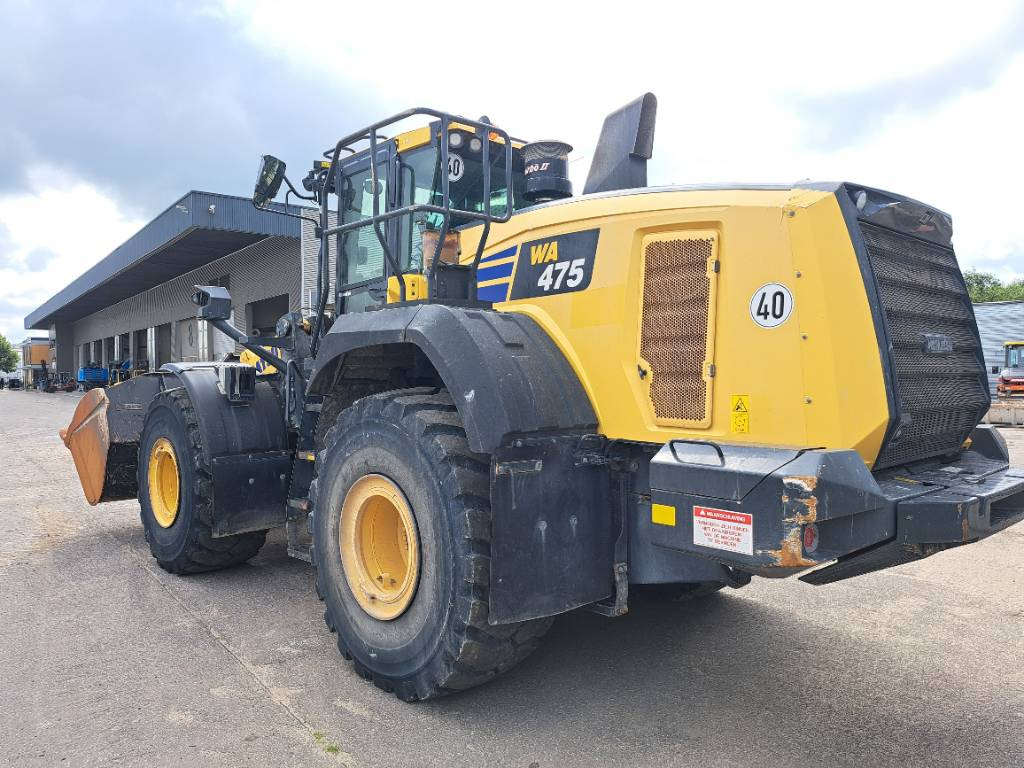 Komatsu WA475-10E - Máy xúc lật bánh lốp: hình 1 Komatsu WA475-10E - Máy xúc lật bánh lốp: hình 1