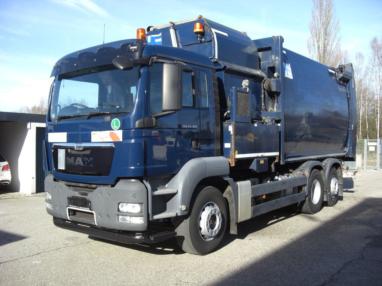 MAN 26360LL / Rechtsgesteuert MAN 26360LL / Rechtsgesteuert - Xe tải chở rác: hình 1 MAN 26360LL / Rechtsgesteuert MAN 26360LL / Rechtsgesteuert - Xe tải chở rác: hình 1
