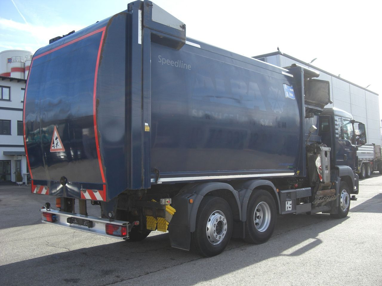 MAN 26360LL / Rechtsgesteuert MAN 26360LL / Rechtsgesteuert - Xe tải chở rác: hình 3 MAN 26360LL / Rechtsgesteuert MAN 26360LL / Rechtsgesteuert - Xe tải chở rác: hình 3