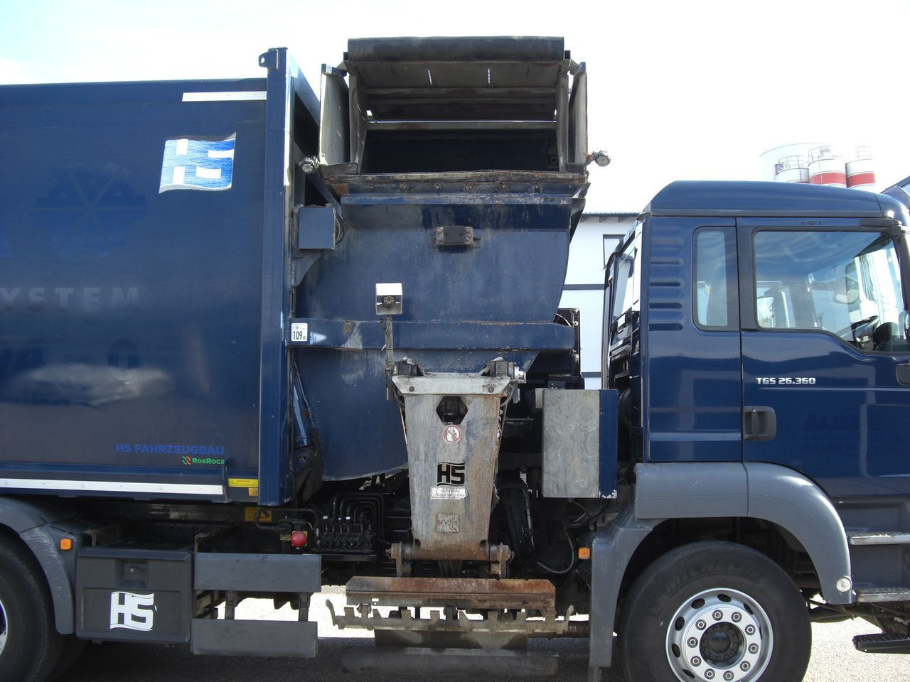 MAN 26360LL / Rechtsgesteuert MAN 26360LL / Rechtsgesteuert - Xe tải chở rác: hình 5 MAN 26360LL / Rechtsgesteuert MAN 26360LL / Rechtsgesteuert - Xe tải chở rác: hình 5