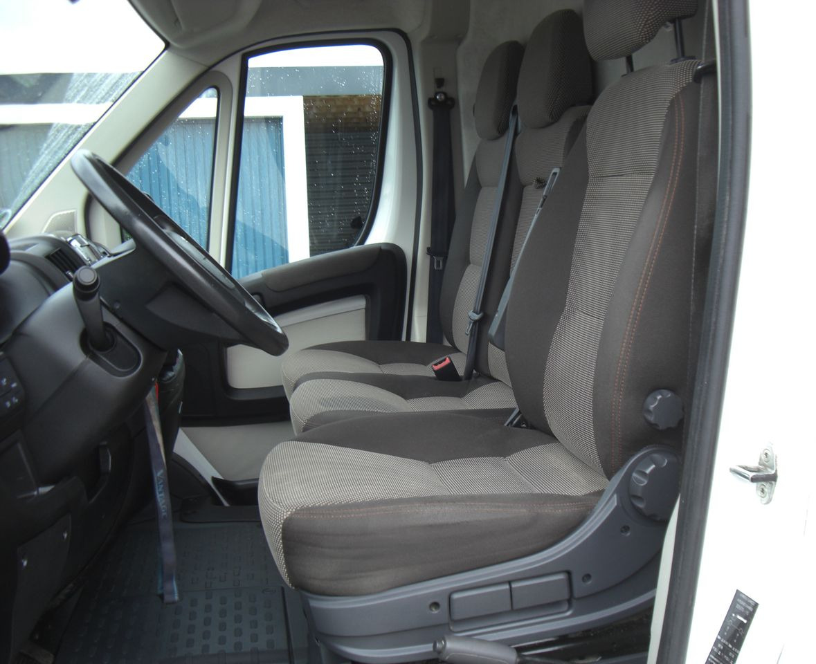 Xe van nhỏ gọn Peugeot BOXER 2,0 KURZ/NIEDRIG: hình 10