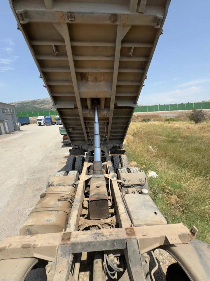 MERCEDES-BENZ Actros 4140 - Xe ben: hình 5 MERCEDES-BENZ Actros 4140 - Xe ben: hình 5