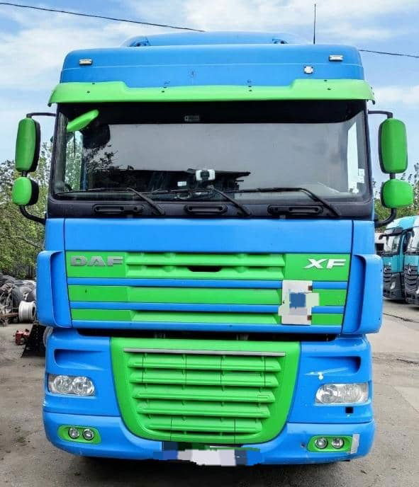 DAF XF 105.460 Tractor unit - Xe đầu kéo: hình 1 DAF XF 105.460 Tractor unit - Xe đầu kéo: hình 1