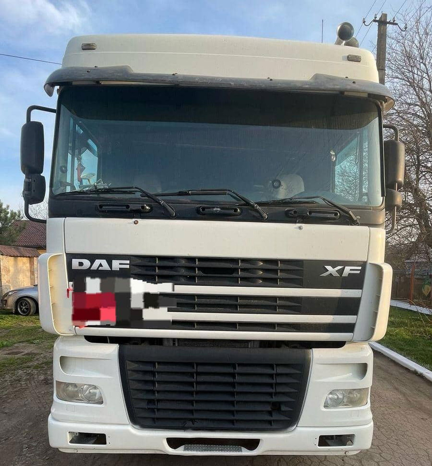 DAF XF 95.430 Tractor head - Xe đầu kéo: hình 2 DAF XF 95.430 Tractor head - Xe đầu kéo: hình 2