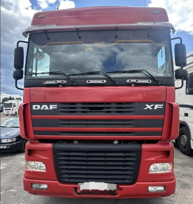 DAF XF 95 - Xe đầu kéo: hình 1 DAF XF 95 - Xe đầu kéo: hình 1