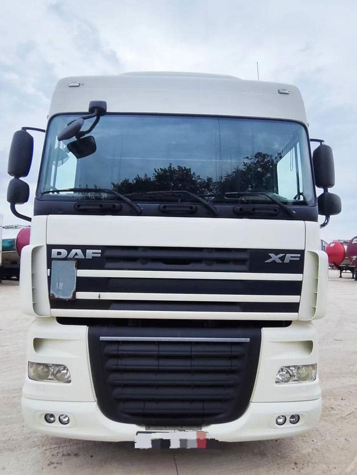 DAF XF105 Tractor unit - Xe đầu kéo: hình 1 DAF XF105 Tractor unit - Xe đầu kéo: hình 1