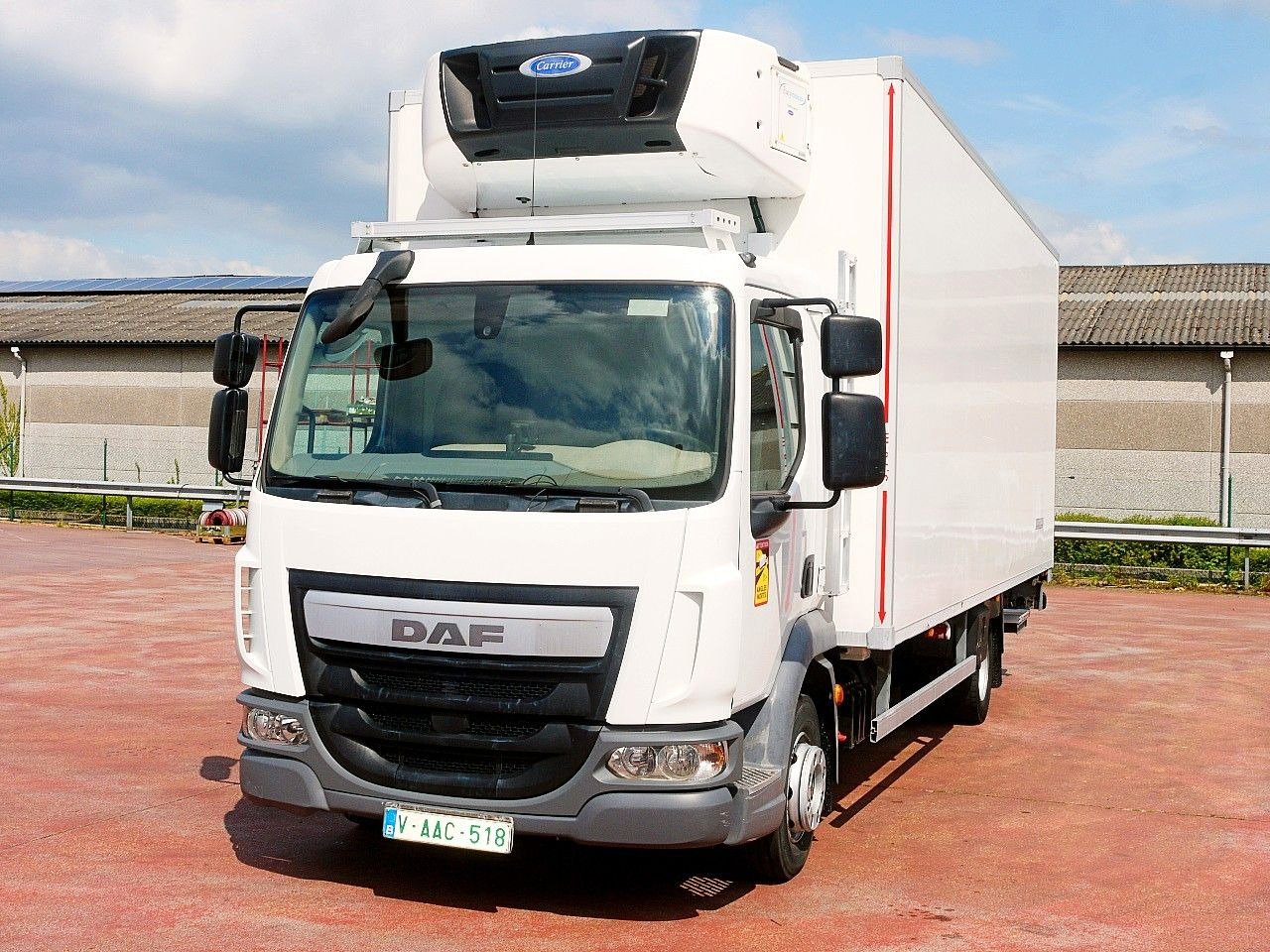 DAF 180.12 LF FA KUHLKOFFER CARRIER SUPRA 850 MULTI - Xe tải đông lạnh: hình 5 DAF 180.12 LF FA KUHLKOFFER CARRIER SUPRA 850 MULTI - Xe tải đông lạnh: hình 5