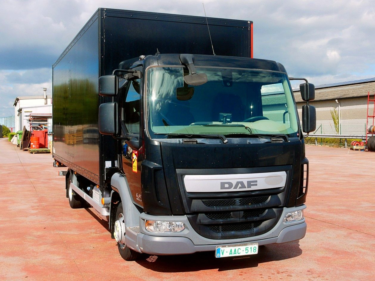 DAF LF FA 180 MEUBEL KOFFER LBW LUFT FEDERUNG AIRCO - Xe tải hộp: hình 1 DAF LF FA 180 MEUBEL KOFFER LBW LUFT FEDERUNG AIRCO - Xe tải hộp: hình 1