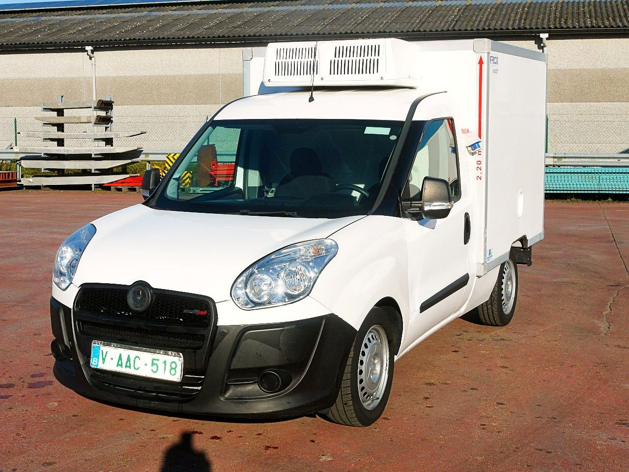 Fiat 1.3 DOBLO KUHLKOFFER RELEC FROD TR22 -20C - Xe van đông lạnh: hình 5 Fiat 1.3 DOBLO KUHLKOFFER RELEC FROD TR22 -20C - Xe van đông lạnh: hình 5