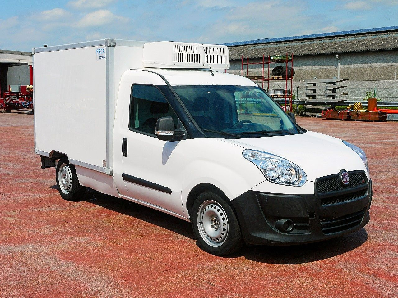 Fiat DOBLO 1.6 KUHKOFFER RELEC FROID TR22 -20C - Xe van đông lạnh: hình 2 Fiat DOBLO 1.6 KUHKOFFER RELEC FROID TR22 -20C - Xe van đông lạnh: hình 2