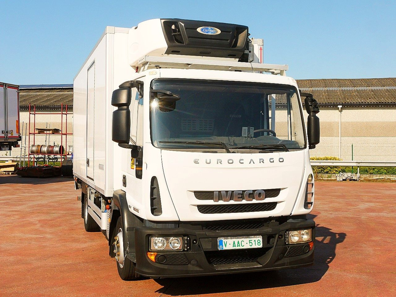 Iveco 120E18 EUROCARGO KUHLKOFFER CARRIER SUPRA 550 - Xe tải đông lạnh: hình 1 Iveco 120E18 EUROCARGO KUHLKOFFER CARRIER SUPRA 550 - Xe tải đông lạnh: hình 1