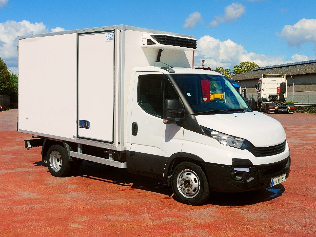 Iveco 35C14 KUHLKOFFER CARRIER XARIOS 350 -20C - Xe van đông lạnh: hình 2 Iveco 35C14 KUHLKOFFER CARRIER XARIOS 350 -20C - Xe van đông lạnh: hình 2