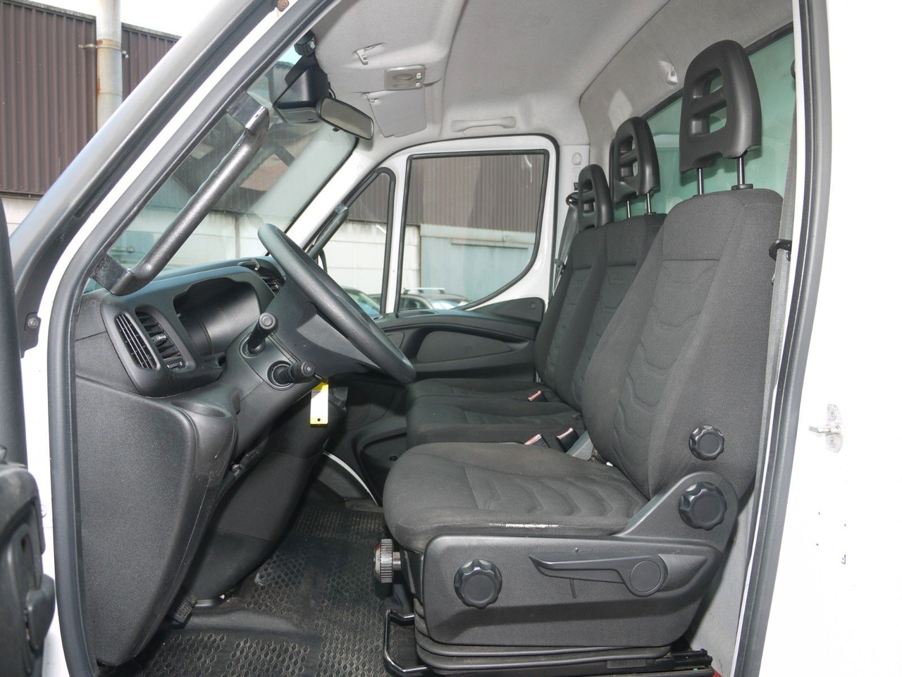 Xe van đông lạnh Iveco 70C17 KUHLKOFFER CARRIER XARIOS 500 A/C LUFT LBW: hình 12