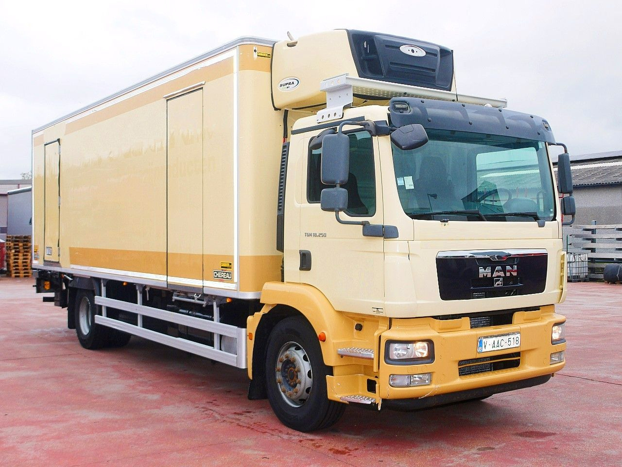 MAN TGM 18 250 CHEREAU CARRIER SUPR 1250 MULTi - Xe tải đông lạnh: hình 2 MAN TGM 18 250 CHEREAU CARRIER SUPR 1250 MULTi - Xe tải đông lạnh: hình 2